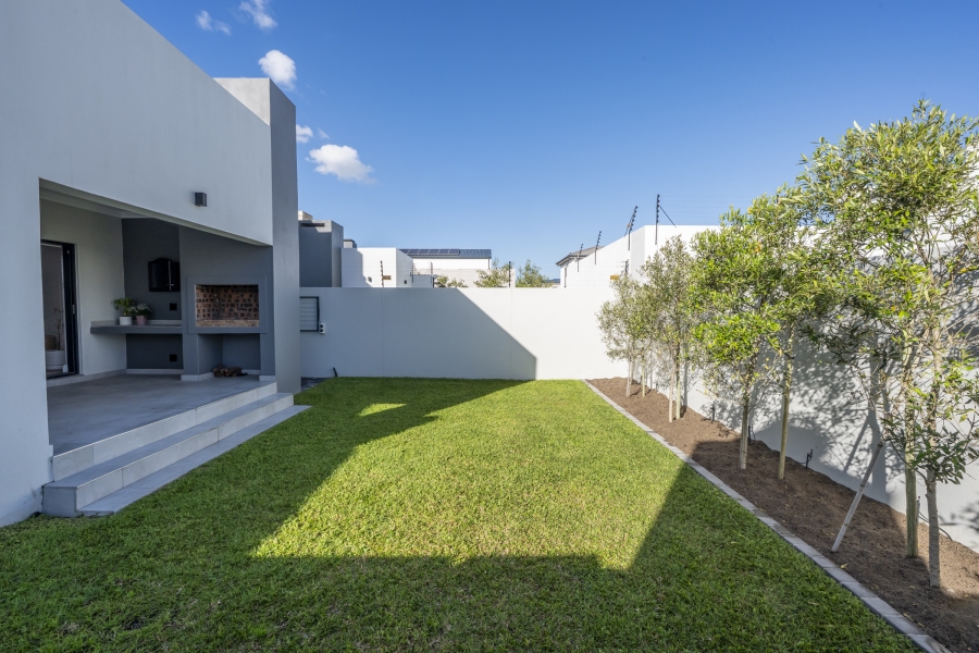 3 Bedroom Property for Sale in Sandown Western Cape